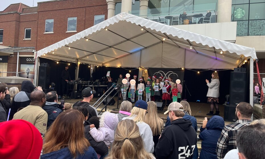 Waterside Choir Shines at the WGC Christmas Gala!
