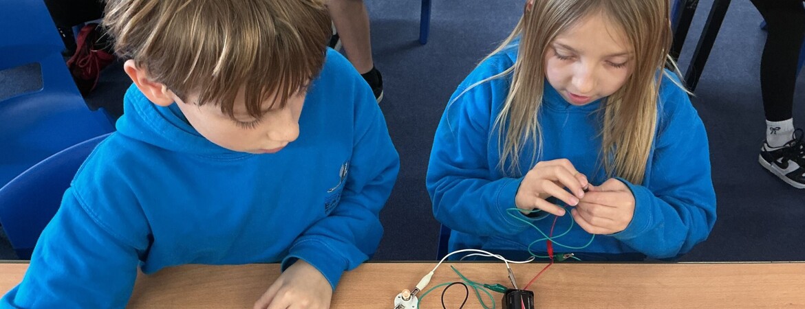 Science with Morpurgo