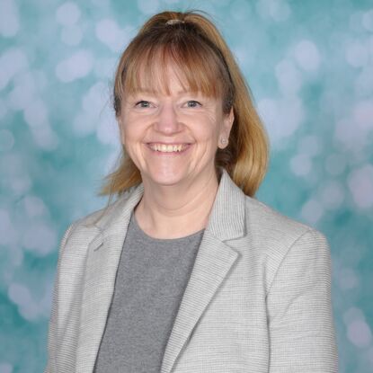 Mrs Sarah Matthews Image