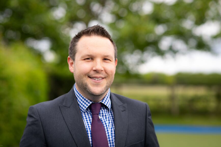 Mr Cottrell