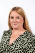 Miss L Cosham