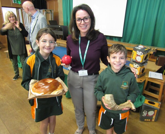 Celebrating Rosh Hashanah Image