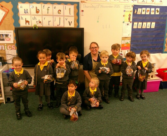 Cooking in Upper Kindergarten Cambridge Image