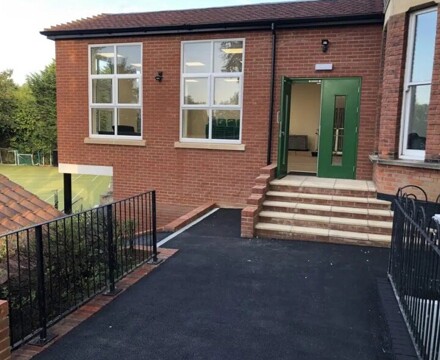 EDeOZAWXsAETZc  1024x768