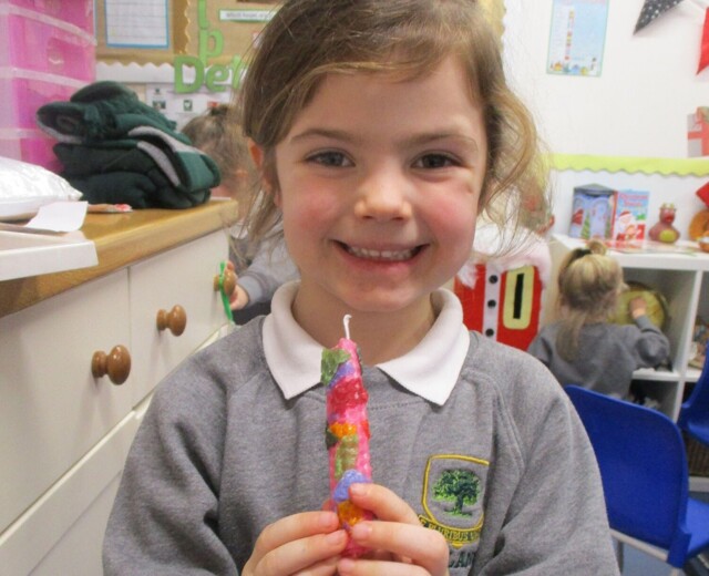 Woodpeckers learn about Chanukah Image