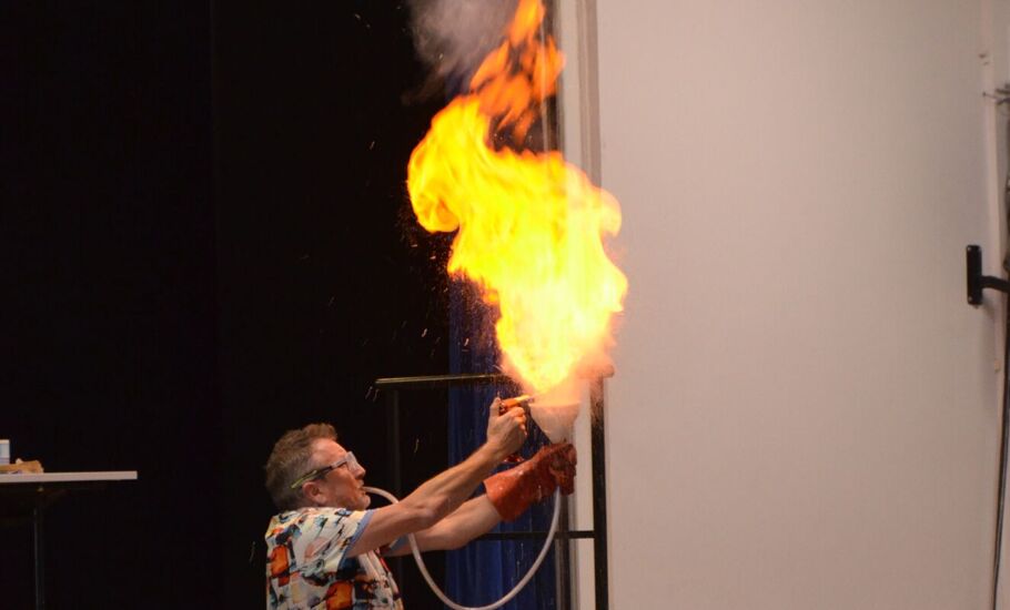 Royal Institution Science Show