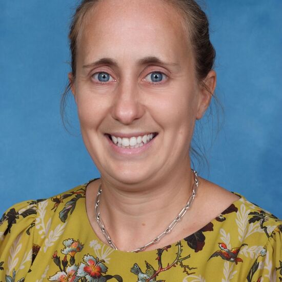 Mrs E Preston