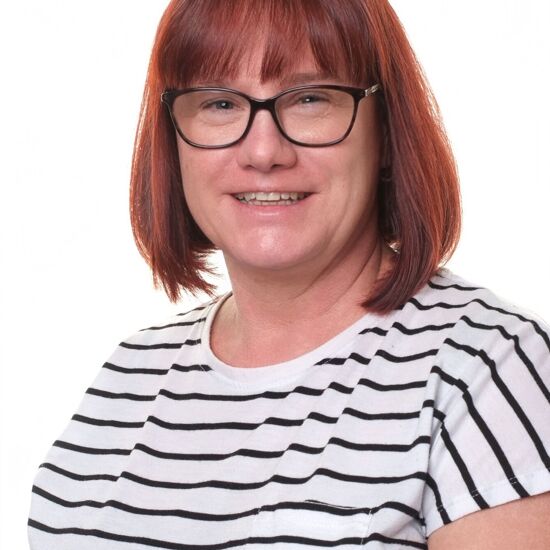 Mrs L Wharton