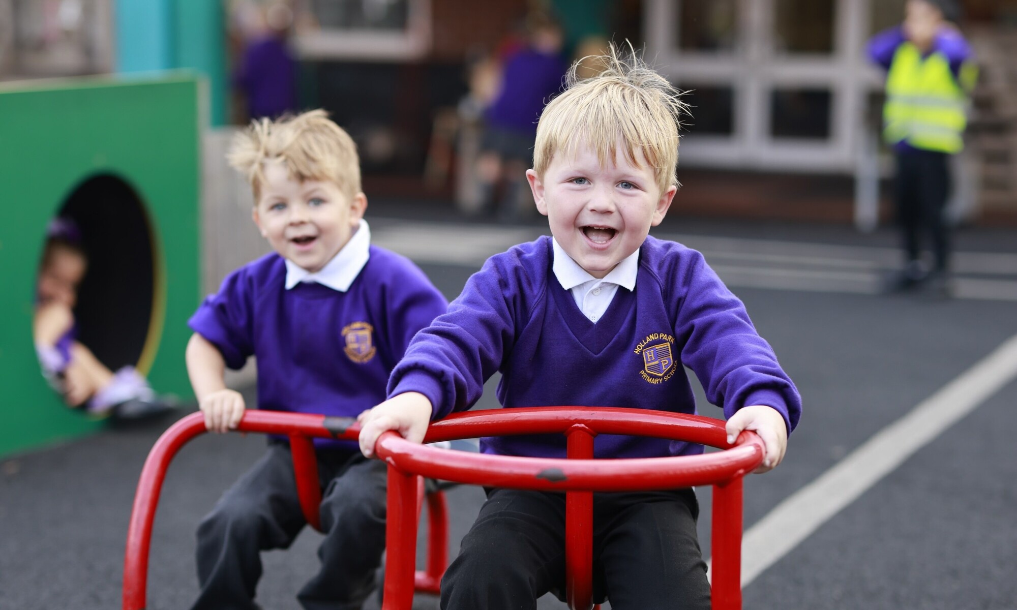 Holland Park Primary School - 2 pupils on playground