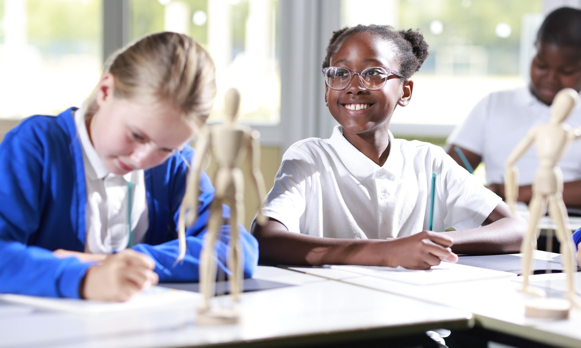 Student paying attention during English class