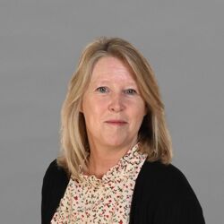 Sharron Bond