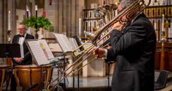 Nine lessons carols 12