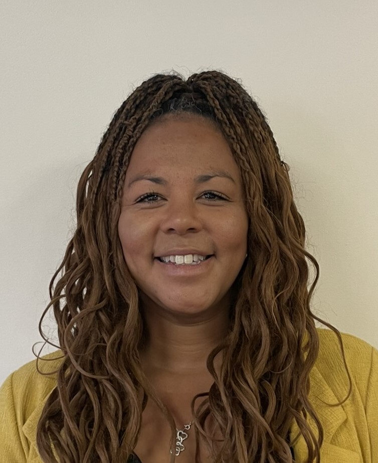 Louise Website Headshot 2025