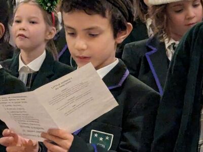 PXL 20251202 164029573